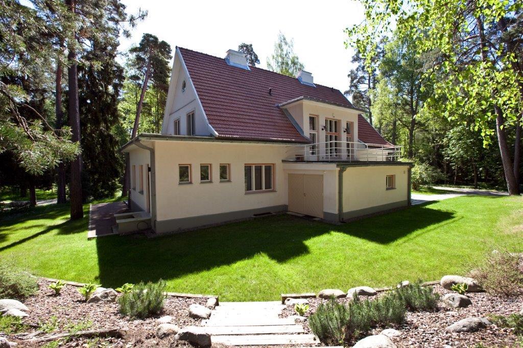 City24 saade „Meie kaunid kodud“ üllatas vaatajaid stiilipuhtalt renoveeritud villaga - Meie kaunid kodud, City24 - Kinnisvarauudised - City24.ee kinnisvaraportaal