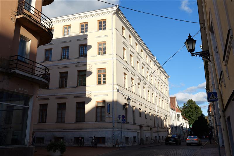 Tartu linn soovib võõrandada endise polikliiniku - Kinnisvarauudised - City24.ee kinnisvaraportaal