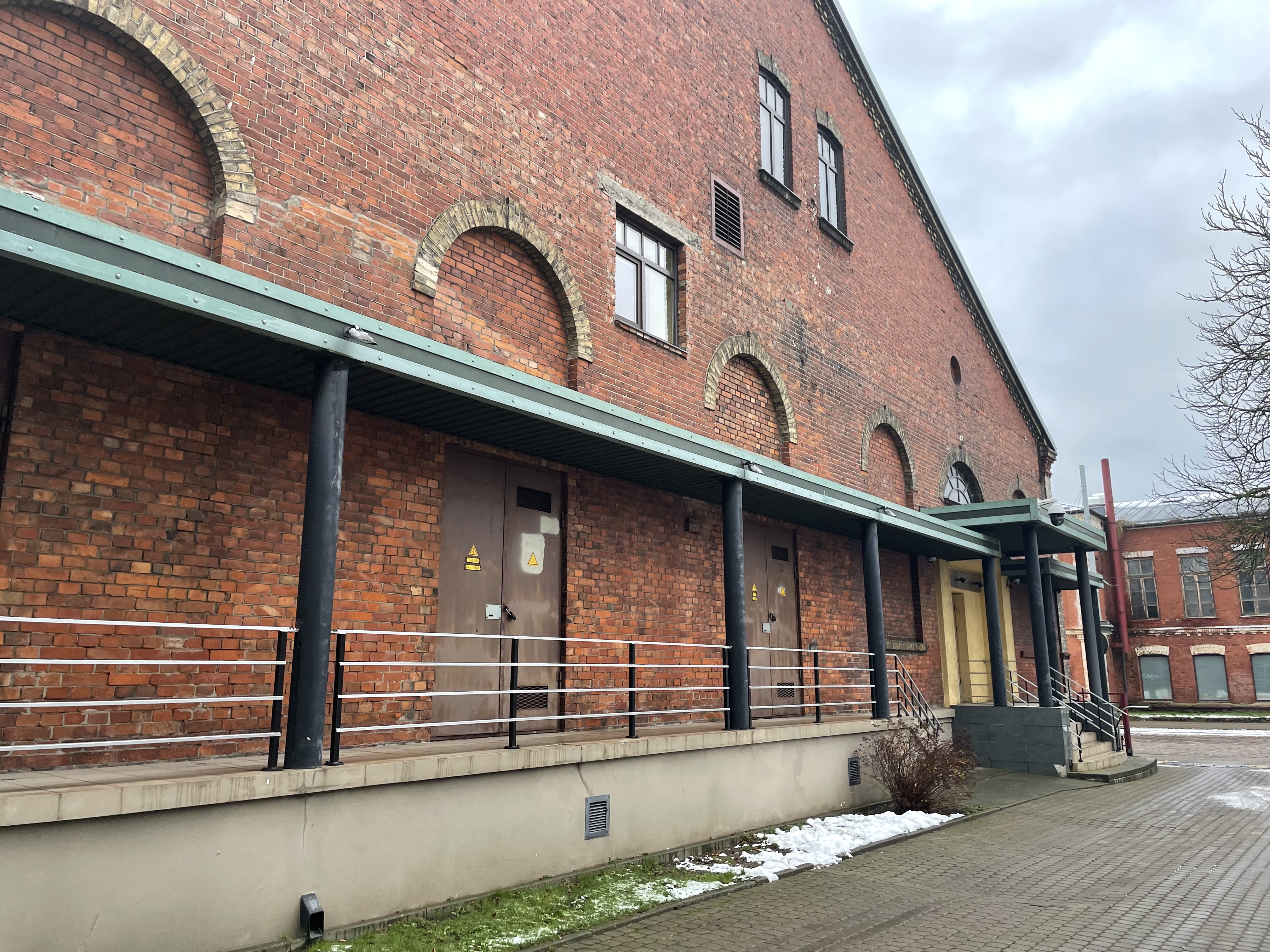 Liepājas pannakse oksjonile soodsa alghinnaga multifunktsionaalne hoonekompleks - Kinnisvarauudised - City24.ee kinnisvaraportaal
