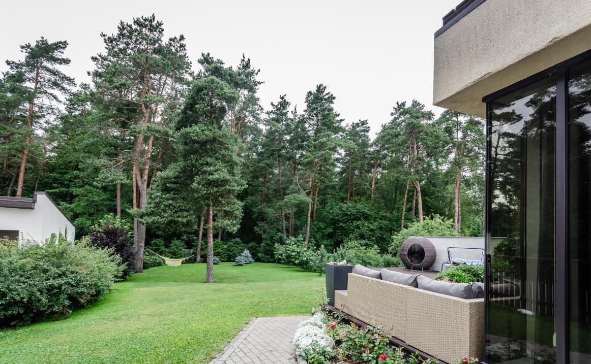 Četri īpašumi Rīgas apkaimē, kuros justies kā Ēdenes dārzā - Nekustamo īpašumu ziņas - City24.lv nekustamo īpašumu sludinājumu portāls