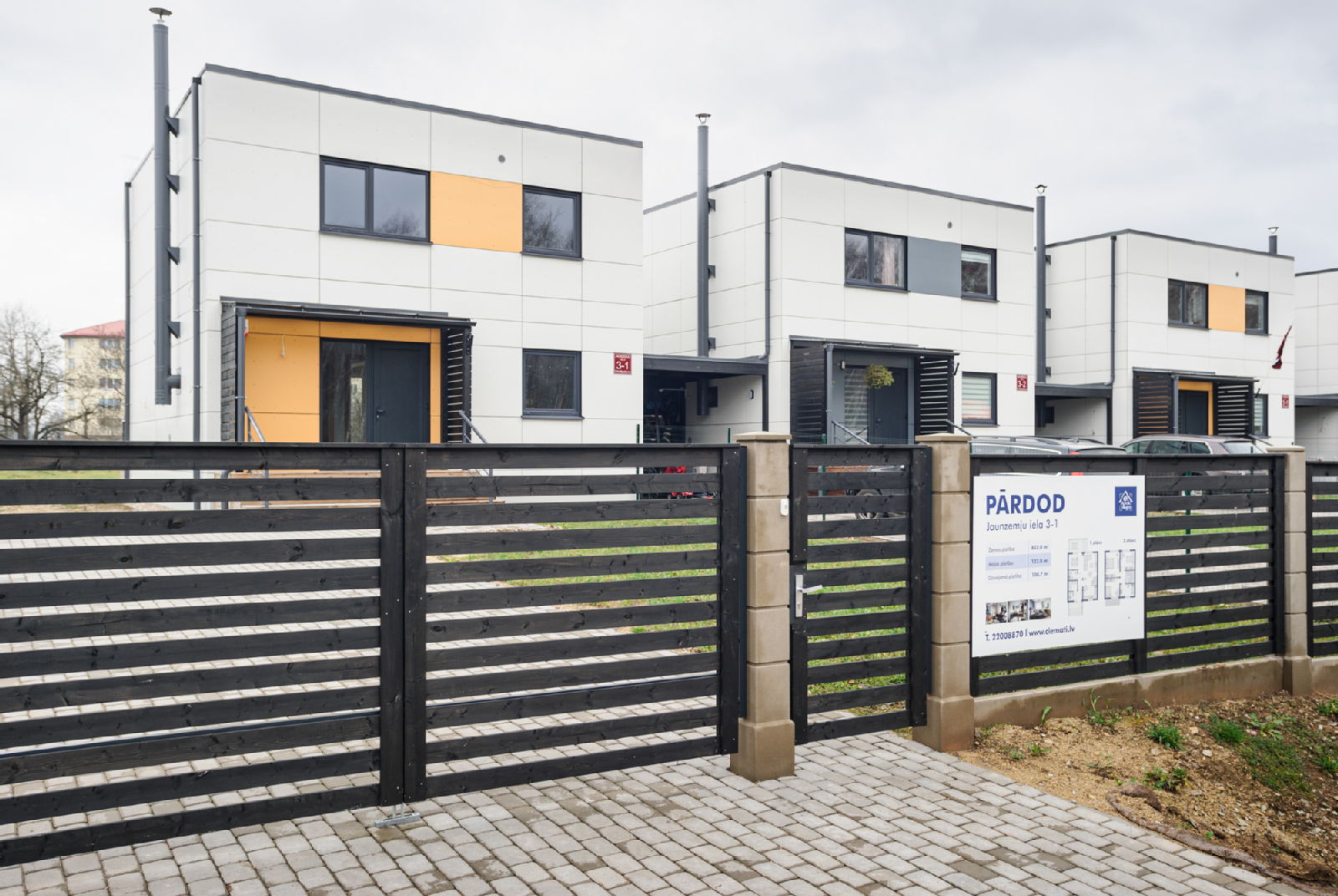 Ieskaties! Šī brīža interesantākie dvīņu un rindu māju piedāvājumi Rīgas tuvumā - Nekustamo īpašumu ziņas - City24.lv nekustamo īpašumu sludinājumu portāls