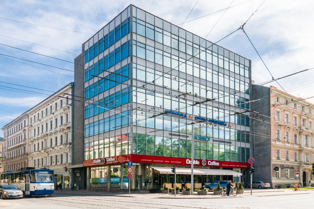 Uzsākti remontdarbi ēkā Raiņa bulvārī 25, Rīgā  - Nekustamo īpašumu ziņas - City24.lv nekustamo īpašumu sludinājumu portāls
