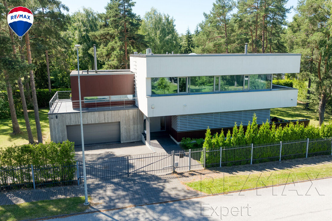 Продажа дома - Tallinn, Haabersti linnaosa, Merirahu tn 57 - 304 m², 5  комнаты, 1 349 000 € - City24.ee портал недвижимости