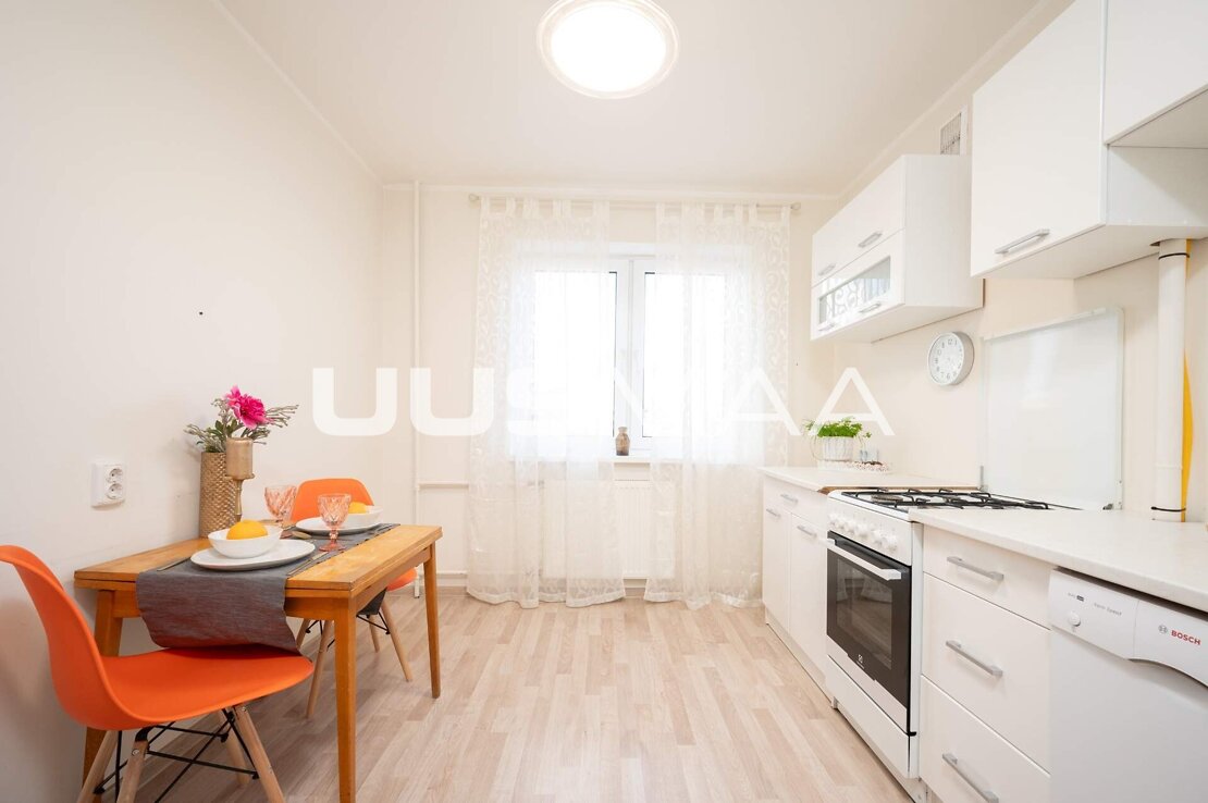 Продажа квартиры - Tallinn, Mustamäe linnaosa, J. Sütiste tee 31 - 66.5 m²,  3 комнаты, 130 900 € -